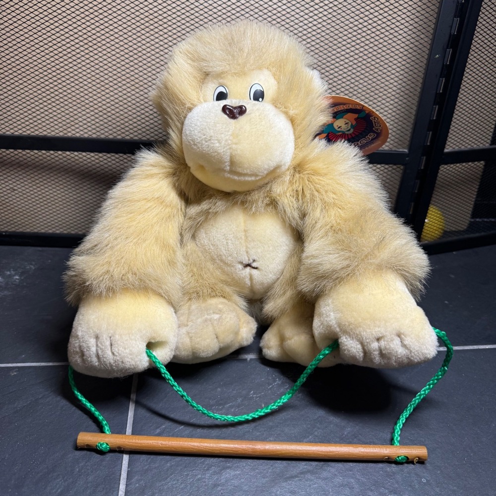 Vintage Circus‎ Circus Las Vegas Gorilla Plush w tags Trapeze Stuffed Animal Tan